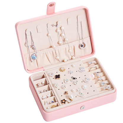 Mini Takı Kutusu – Şık, Taşınabilir ve Tatlı mı Tatlı! 💍✨